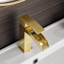 Load image into Gallery viewer, Vinnova Bathroom Faucets Vinnova Liberty Single Handle Basin Bathroom Faucet