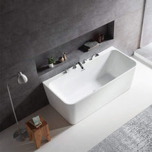 Load image into Gallery viewer, Vinnova Bathtub Vinnova Dashiel 67&quot; x 31.5&quot; Soaking Bathtub **NEW**