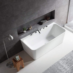 Vinnova Bathtub Vinnova Dashiel 67" x 31.5" Soaking Bathtub **NEW**