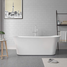 Load image into Gallery viewer, Vinnova Bathtub Vinnova Gorizia 67&quot; x 31.5&quot; Soaking Bathtub **NEW**